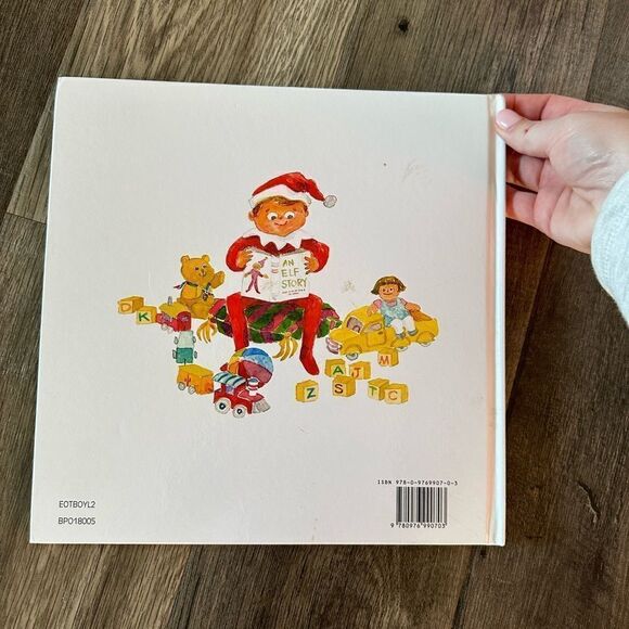 ELF ON SHELF BOOK - Picture 2 of 2